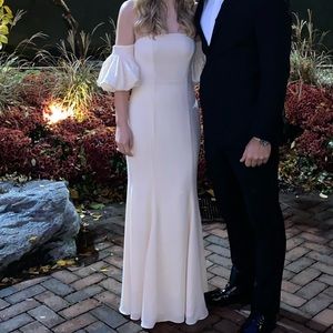 Fame and Partners Puff Sleeve Gown - CHAMPAGNE - Great Bridesmaid Dress!